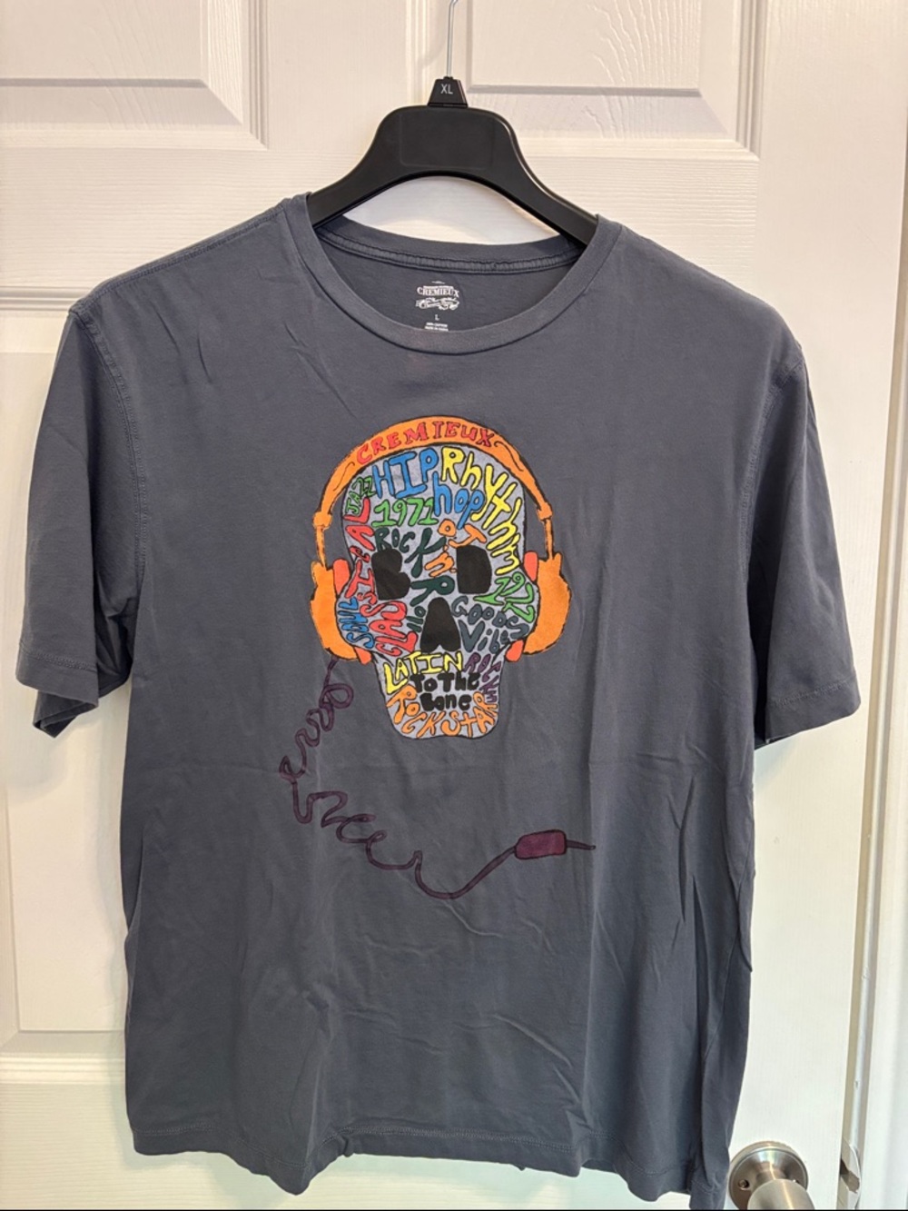 Daniel Cremieux Gray Tee with Multicolor Skull and Orange Headphones m33